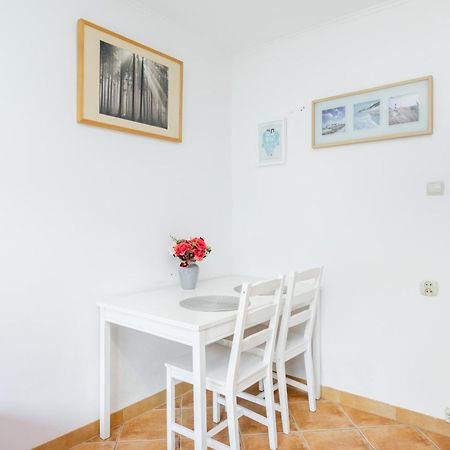 Cinnamon Apartment Metro Swietokrzyska Warschau Buitenkant foto
