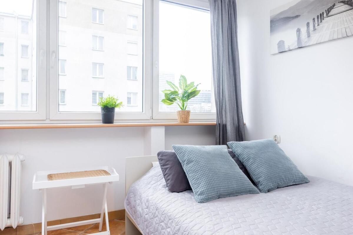 Cinnamon Apartment Metro Swietokrzyska Warschau Buitenkant foto
