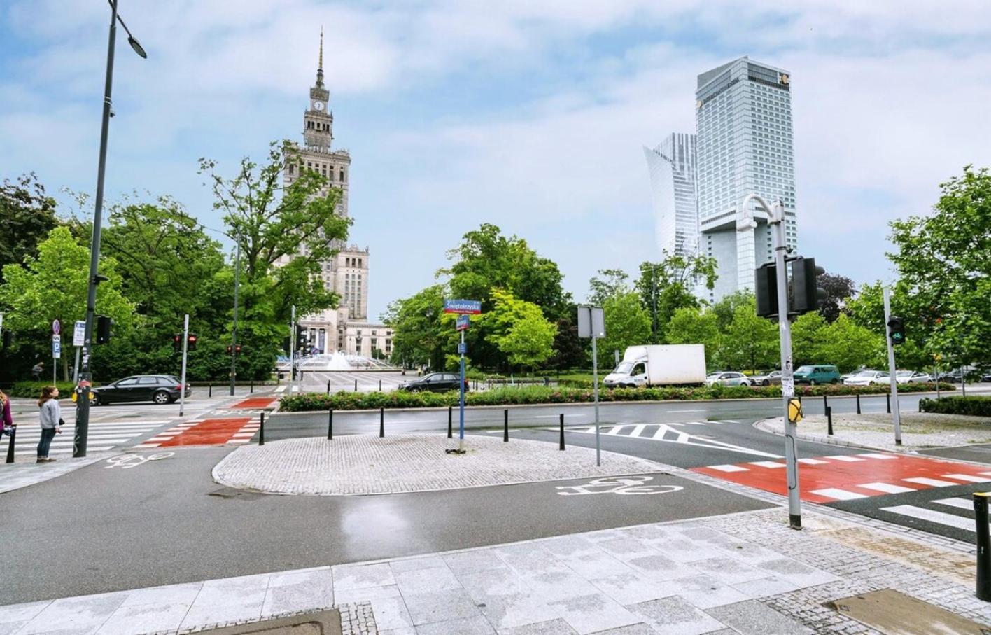 Cinnamon Apartment Metro Swietokrzyska Warschau Buitenkant foto